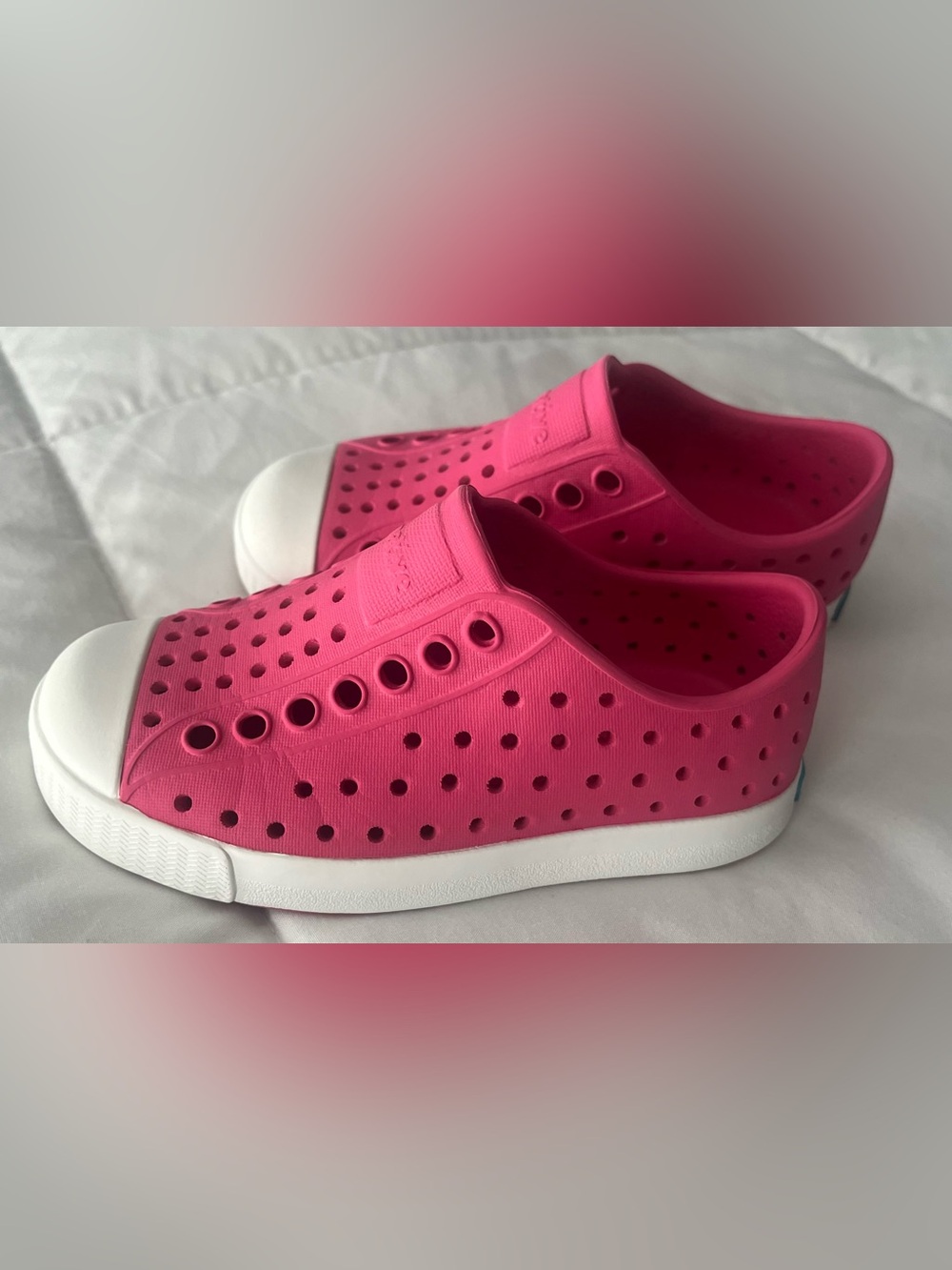 Native Kids Slip-On Waterproof Shoes - Bright Pink size c8